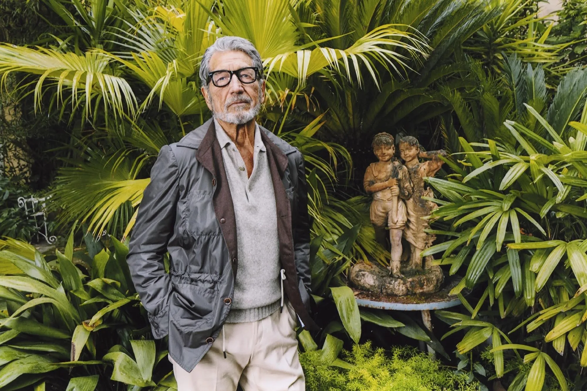 From Summer to Fall: The Art of Transitional Dressing