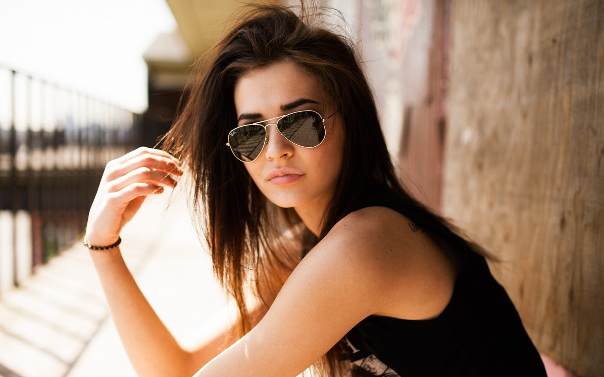 How to Find the Best Sunglasses for Your Face Shape