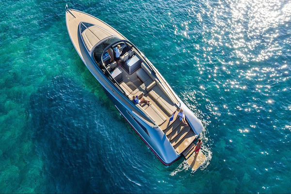Come sail away