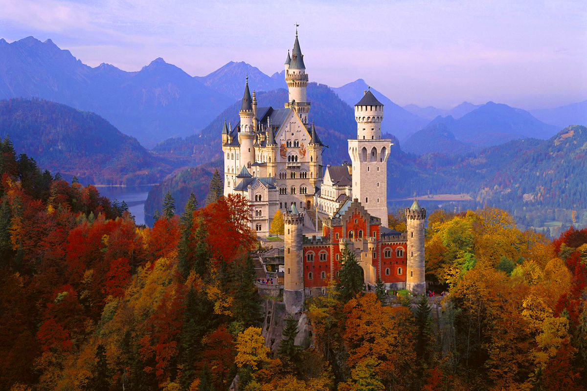 Turn leaf peeping into an adventure