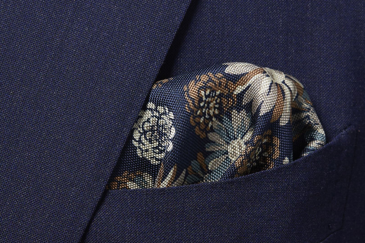 Hip to be (pocket) square
