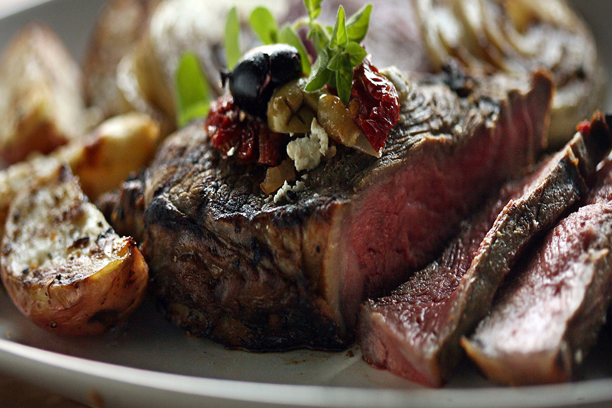 7 places to eat (and drink!) in Red Bank on Valentine’s Day 2019