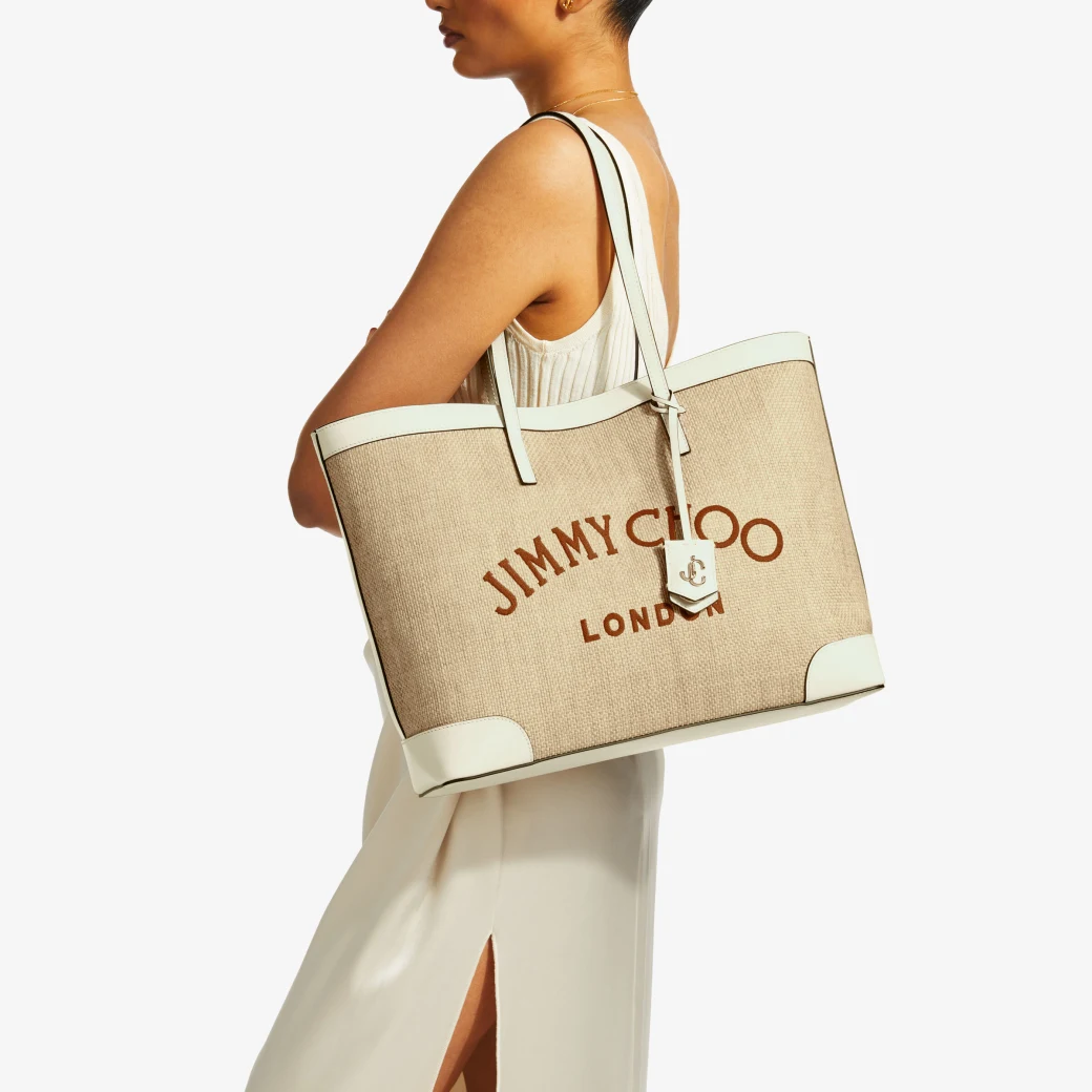 Women’s Fashion | Trending Poolside Must-haves